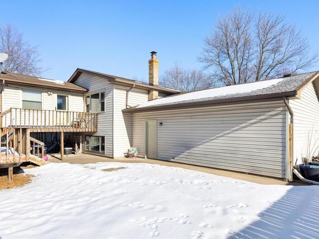 1694 119th Avenue NW, Coon Rapids, MN 55448