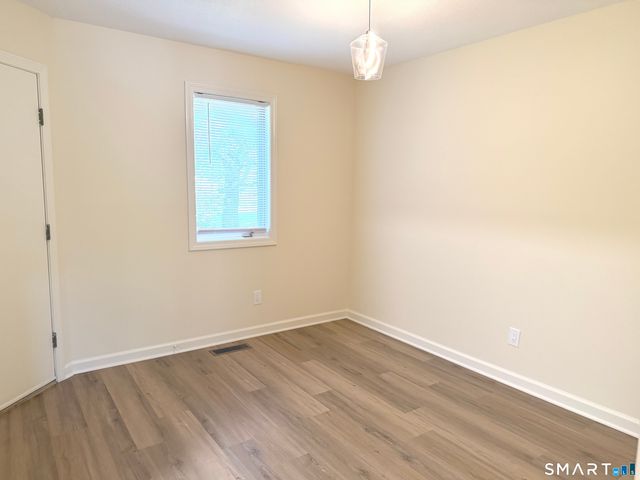 61 Far View Commons 61, Southbury, CT 06488