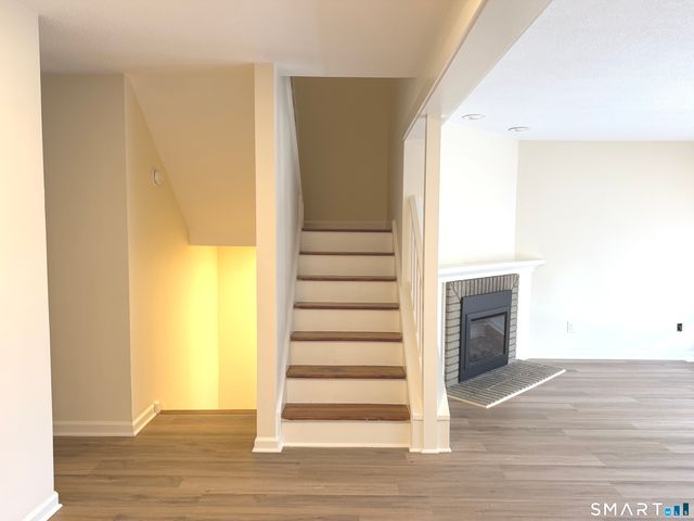 61 Far View Commons 61, Southbury, CT 06488