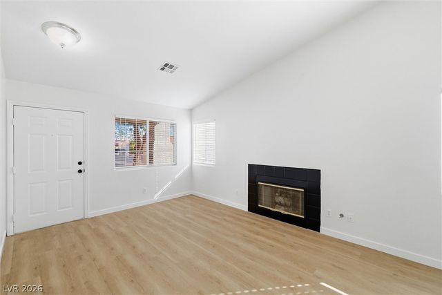 3869 Birchview Court, Las Vegas, NV 89147