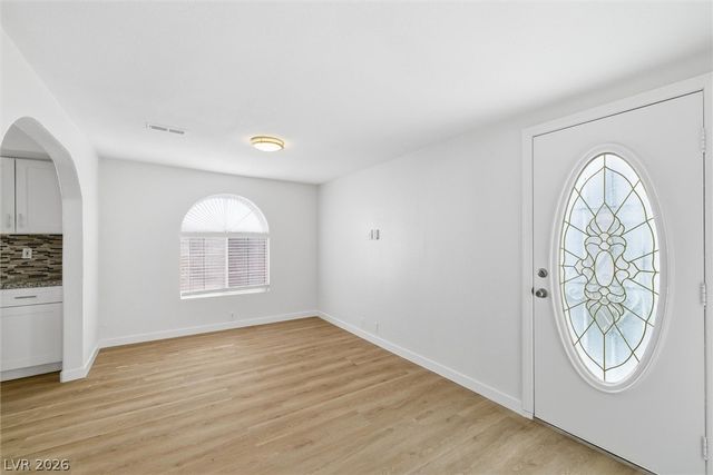 3869 Birchview Court, Las Vegas, NV 89147