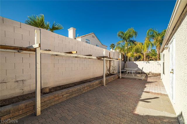 3869 Birchview Court, Las Vegas, NV 89147