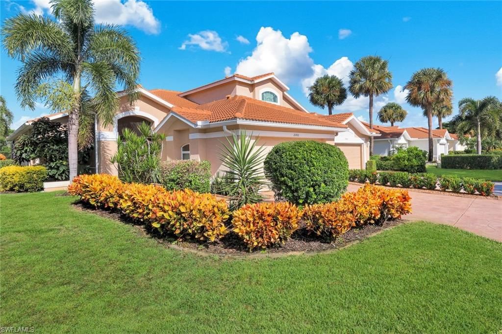 26466 Clarkston DR, BONITA SPRINGS, FL 34135 — photo 2