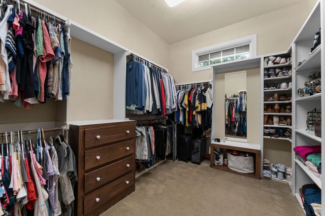 245 Golf Club Drive, Hollister, MO 65672