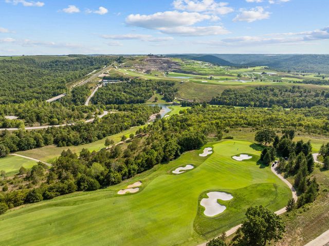 245 Golf Club Drive, Hollister, MO 65672