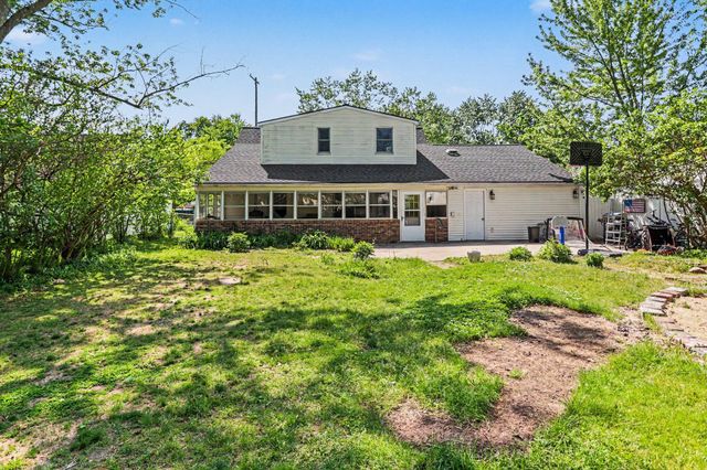3222 Random Road, Kalamazoo, MI 49004
