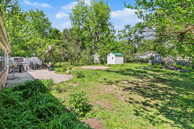 3222 Random Road, Kalamazoo, MI 49004