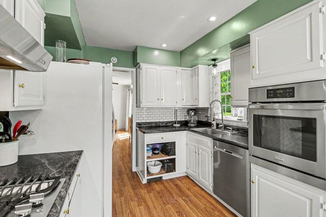 3222 Random Road, Kalamazoo, MI 49004