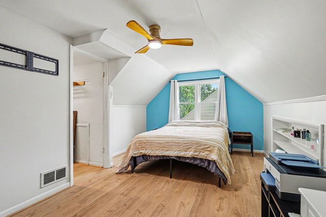3222 Random Road, Kalamazoo, MI 49004