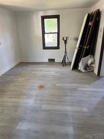 1540 Whitney Avenue, Niagara Falls, NY 14301