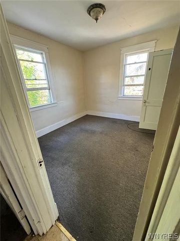 1540 Whitney Avenue, Niagara Falls, NY 14301