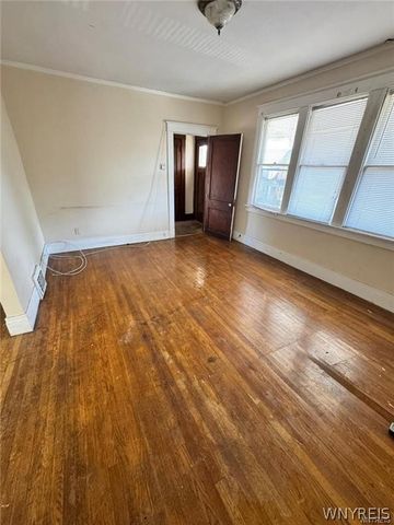 1540 Whitney Avenue, Niagara Falls, NY 14301