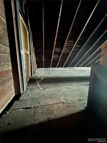 1540 Whitney Avenue, Niagara Falls, NY 14301