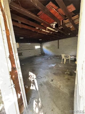 1540 Whitney Avenue, Niagara Falls, NY 14301