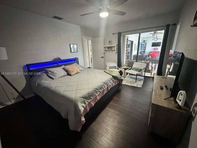 2827 Mckinley St, Hollywood, FL 33020