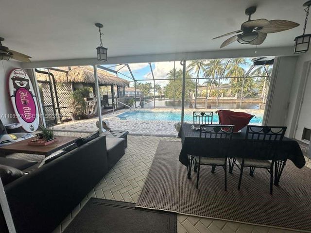 2827 Mckinley St, Hollywood, FL 33020