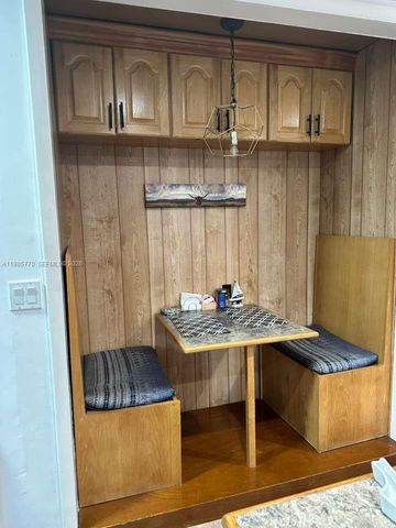 2827 Mckinley St, Hollywood, FL 33020