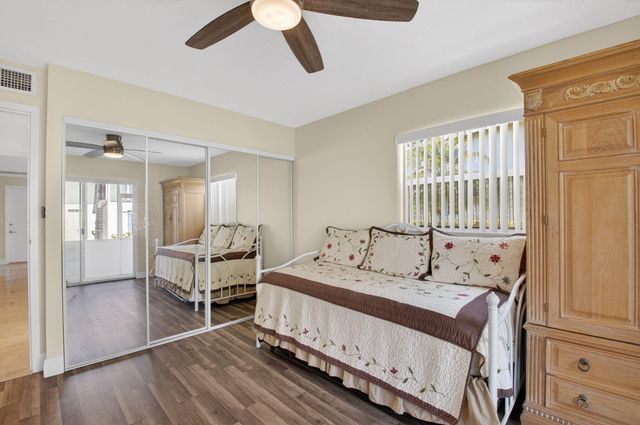 205 Flanders E, Delray Beach, FL 33484