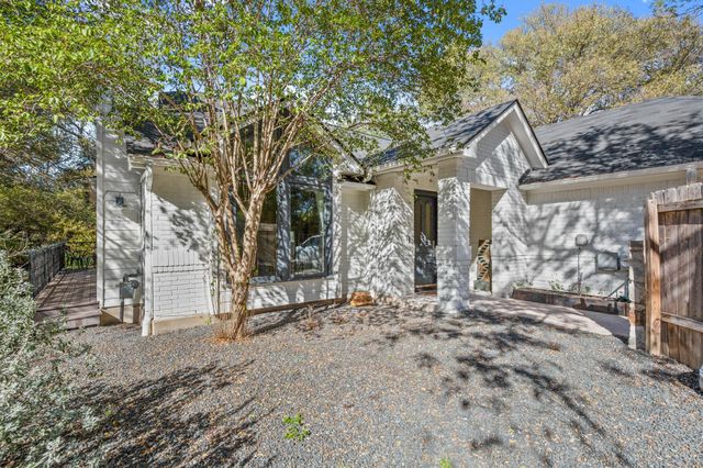 1601 Whitney WAY, Austin, TX 78741