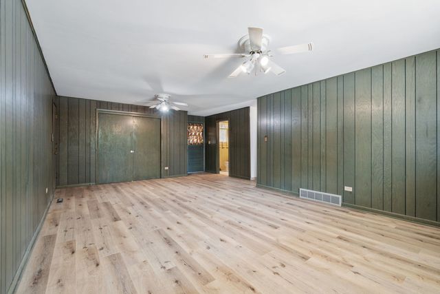 10420 Washington Avenue, Oak Lawn, IL 60453