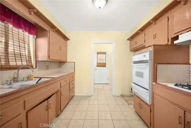 10810 Valley View, Whittier, CA 90604