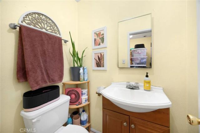 10810 Valley View, Whittier, CA 90604