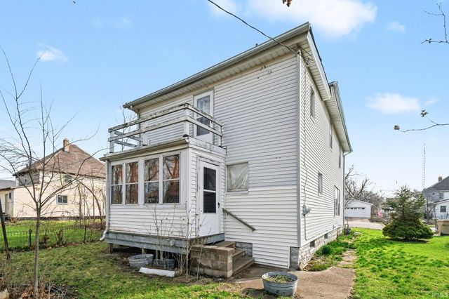 807 Diamond Avenue, South Bend, IN 46628