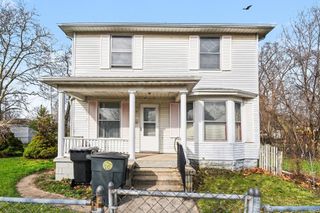807 Diamond Avenue, South Bend, IN 46628