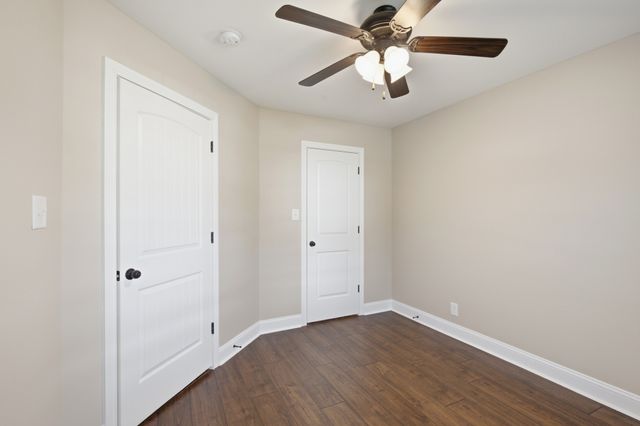 2361 Colston Dr, Clarksville, TN 37042