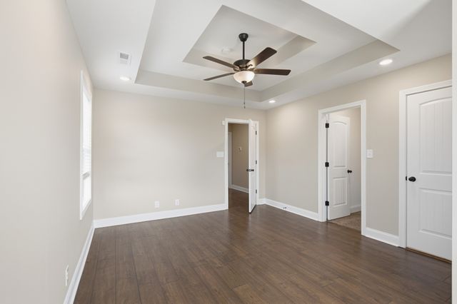 2361 Colston Dr, Clarksville, TN 37042