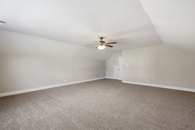 2361 Colston Dr, Clarksville, TN 37042