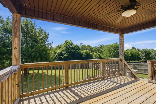 2361 Colston Dr, Clarksville, TN 37042