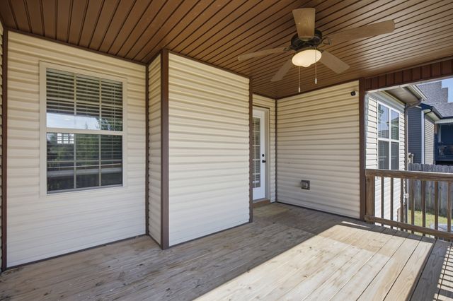 2361 Colston Dr, Clarksville, TN 37042