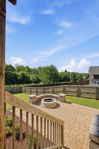 2361 Colston Dr, Clarksville, TN 37042