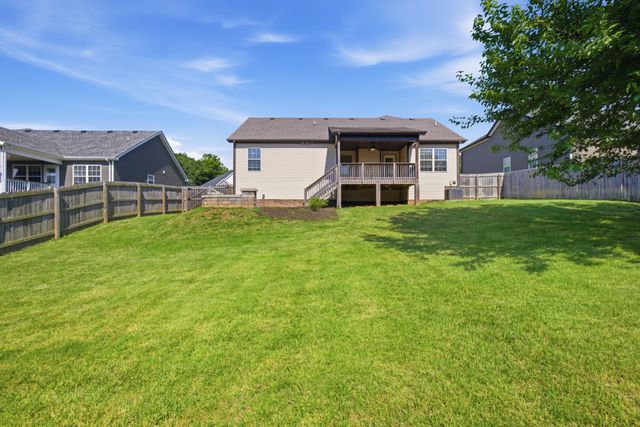 2361 Colston Dr, Clarksville, TN 37042