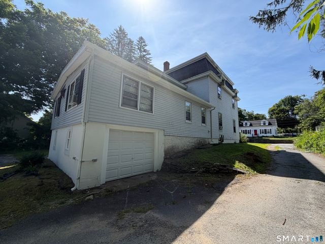 78 South Main Street, Brooklyn, CT 06234
