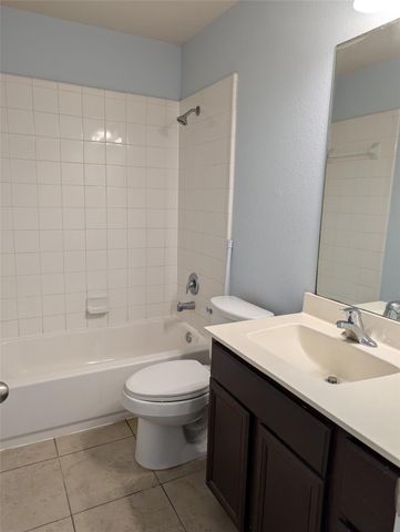 8041 Silent Deep Drive, Rosenberg, TX 77469