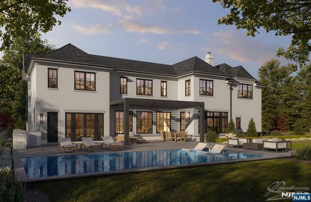 37 Roberts Road, Englewood Cliffs, NJ 07632