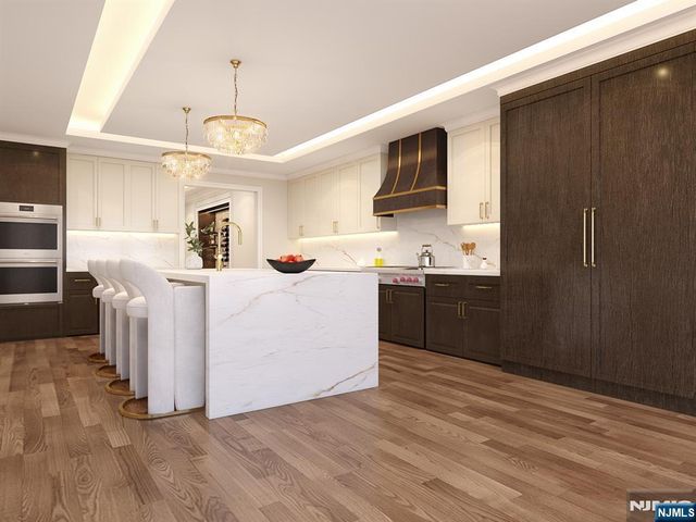 37 Roberts Road, Englewood Cliffs, NJ 07632
