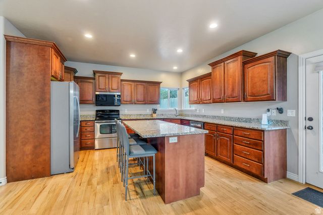 1383 E 320 N, Provo, UT 84606