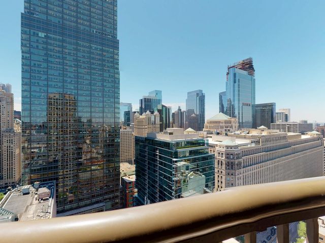 400 N Lasalle Drive 3406, Chicago, IL 60654