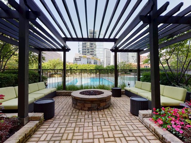 400 N Lasalle Drive 3406, Chicago, IL 60654
