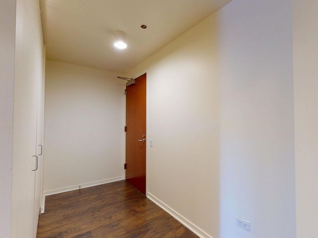 400 N Lasalle Drive 3406, Chicago, IL 60654