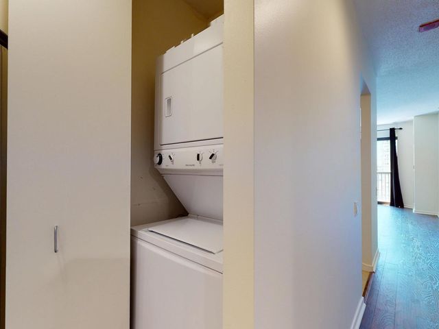 400 N Lasalle Drive 3406, Chicago, IL 60654