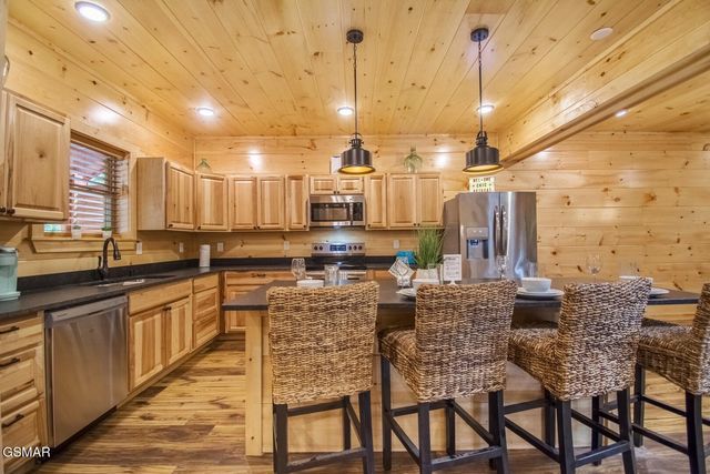 640 Stockton Drive, Sevierville, TN 37876