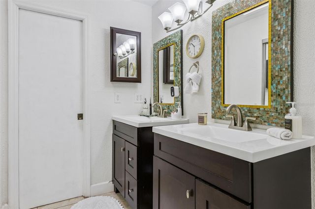 4946 SAMOA CIRCLE 4C, Orlando, FL 32808