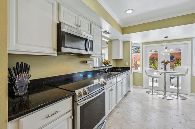 4946 SAMOA CIRCLE 4C, Orlando, FL 32808