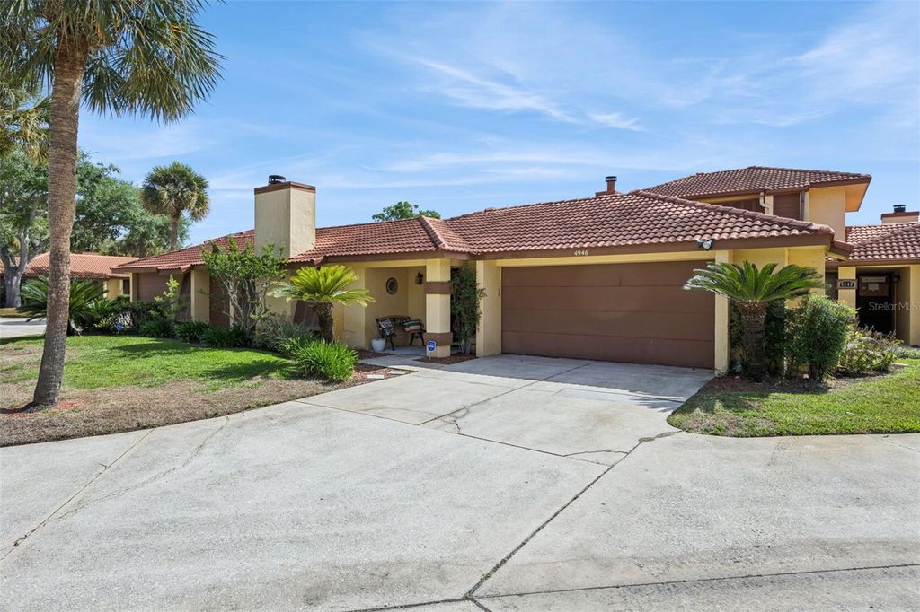 Image 1 of property listing at 4946 SAMOA CIRCLE 4C, Orlando, FL 32808
