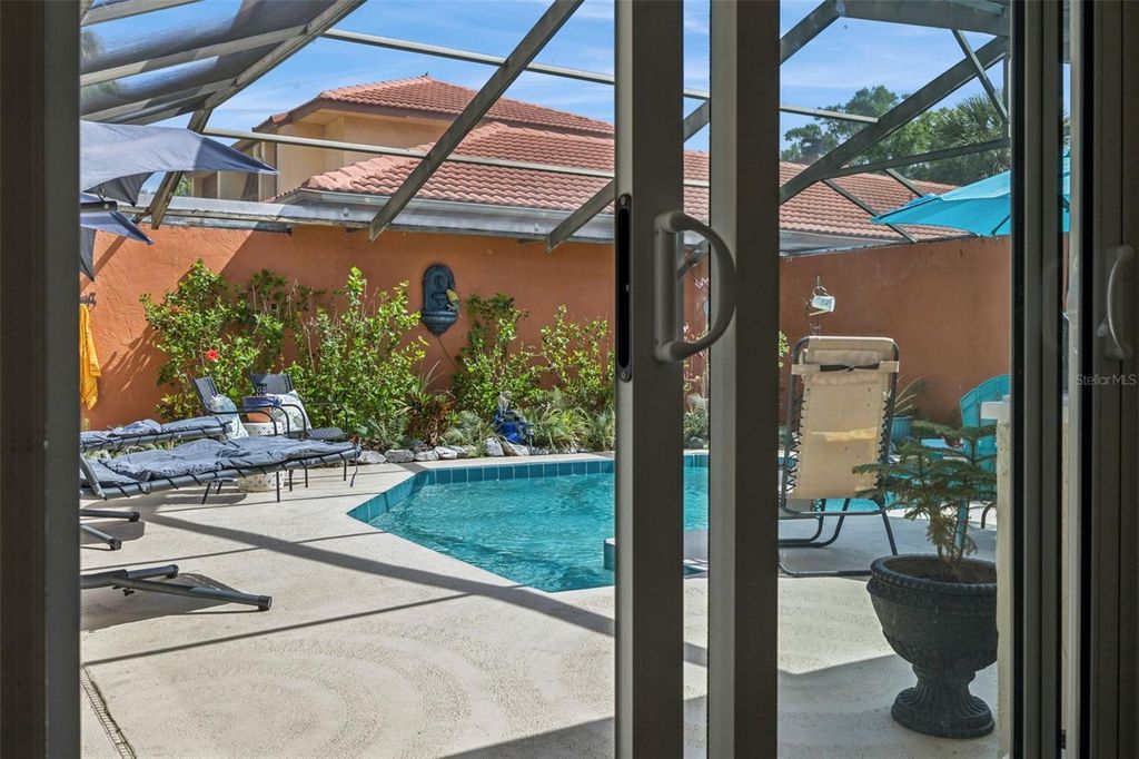 Image 28 of property listing at 4946 SAMOA CIRCLE 4C, Orlando, FL 32808