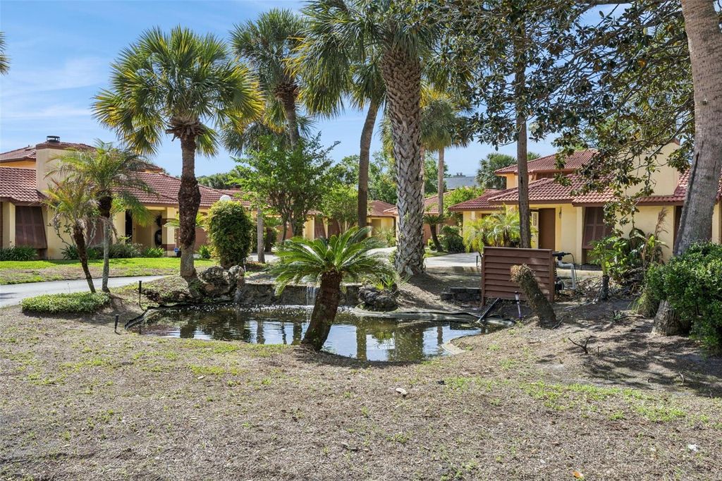 Image 35 of property listing at 4946 SAMOA CIRCLE 4C, Orlando, FL 32808